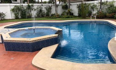 ALQUILO CASA TIPO MANSION EN SAMBORONDON