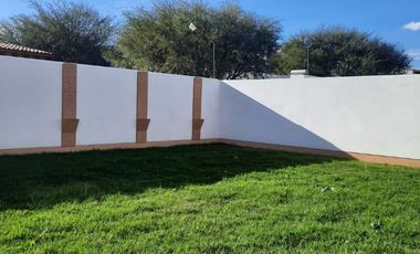 EN VENTA CASA NUEVA DE UN PISO EN TEQUISQUIAPAN