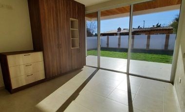 EN VENTA CASA NUEVA DE UN PISO EN TEQUISQUIAPAN