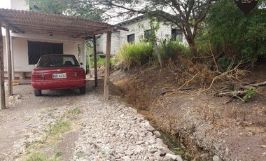 Casa de venta en Yunguilla – código:17930