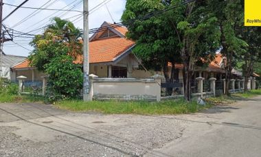 Rumah Hook 1.5 lantai Disewakan di Jl Kendangsari, Surabaya