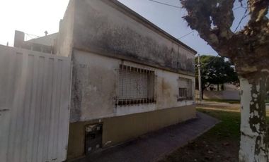 Casa para 2 Familias en venta en Quilmes Oeste Centro