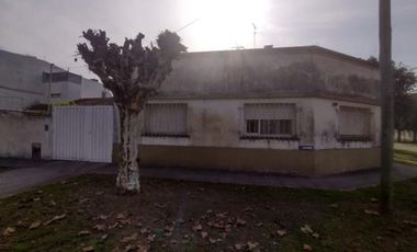 Casa para 2 Familias en venta en Quilmes Oeste Centro