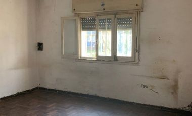 Casa para 2 Familias en venta en Quilmes Oeste Centro