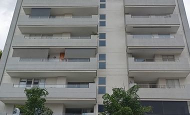 apartamento en venta en cristales. Cod V12109