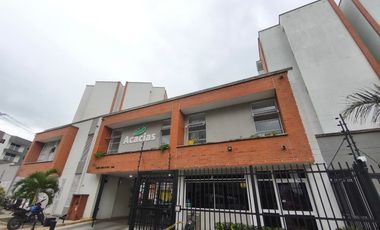 apartamento en arriendo en el vivero. Cod A9191113
