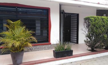 Local Comercial, Bernardo Quintana (Carretas)