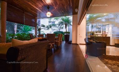 Casa de Lujo en Venta o Renta en Providencia