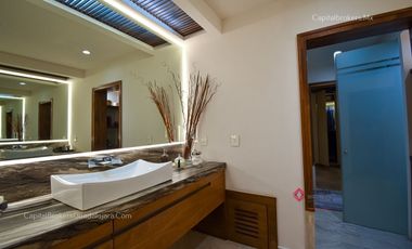 Casa de Lujo en Venta o Renta en Providencia
