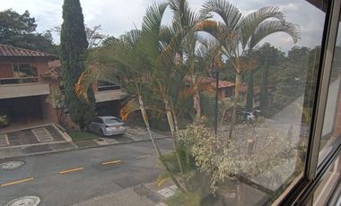 casa en arriendo en envigado. Cod A12497