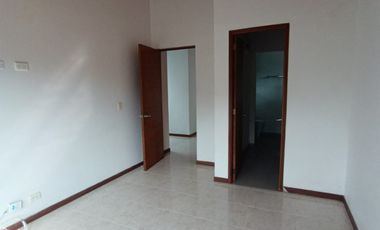 casa en arriendo en envigado. Cod A12497