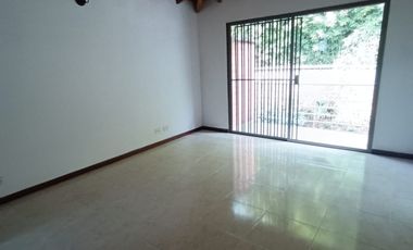 casa en arriendo en envigado. Cod A12497