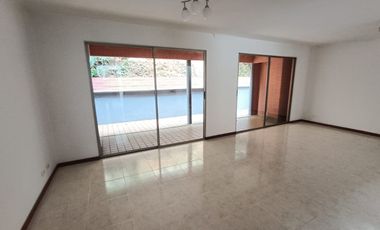 casa en arriendo en envigado. Cod A12497
