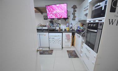 Casa en venta de 6 dorm. en Padre Hurtado