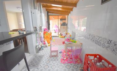 Casa en venta de 6 dorm. en Padre Hurtado