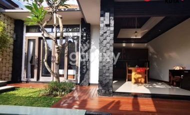 DIJUAL VILLA MERTASARI SIDAKARYA DENPASAR, BALI