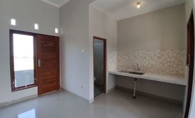 DIKONTRAKAN RUMAH BARU DEKAT RS SANJIWANI