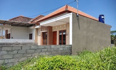 DIKONTRAKAN RUMAH BARU DEKAT RS SANJIWANI