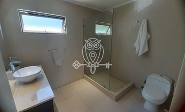 Casa en venta 4D 3B en Santo Domingo
