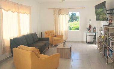 COD. 542 - SE VENDE CASA CAMPESTRE - BARRIO: LAS PALMAS