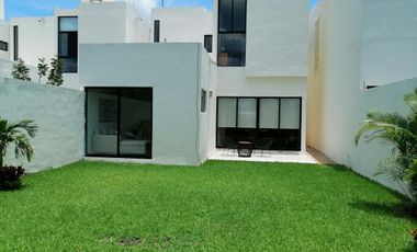 FRAC. ZENSIA, PRIVADA RESIDENCIAL EN CONKAL