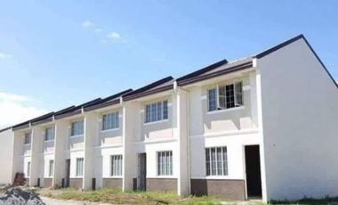 TOWNHOUSE FOR SALE 2 BR 1 TB @ MARILAO, BULACAN