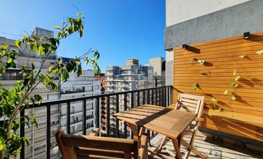 Venta - Departamento de tres ambientes reciclado con balcón - Av. Colón 1736