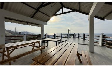 DEPARTAMENTO FRENTE AL MAR EN EDIFICIO DESTINY, SANTA MARIANITA