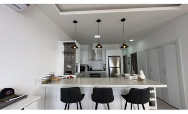 DEPARTAMENTO FRENTE AL MAR EN EDIFICIO DESTINY, SANTA MARIANITA