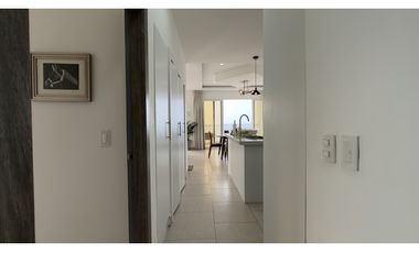 DEPARTAMENTO FRENTE AL MAR EN EDIFICIO DESTINY, SANTA MARIANITA