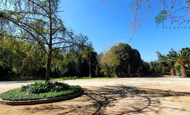 Preciosa casona en vta parque casas quincho piscina C. Tango