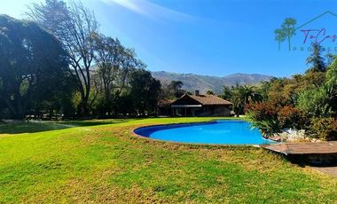 Preciosa casona en vta parque casas quincho piscina C. Tango