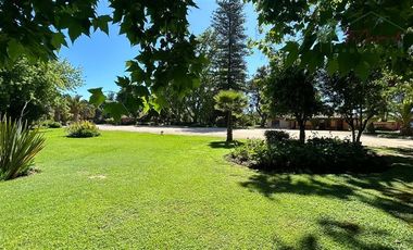 Preciosa casona en vta parque casas quincho piscina C. Tango