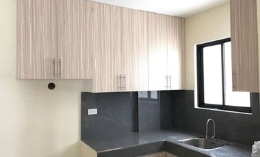 5 Bedroom Single Attached House For Sale in Santa Rosa