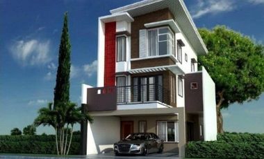 5 Bedroom Single Attached House For Sale in Santa Rosa