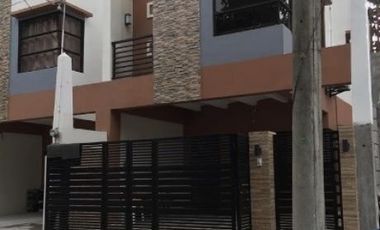 5 Bedroom Single Attached House For Sale in Santa Rosa