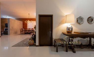 Casa en venta en Santa Anita Club de Golf moderna