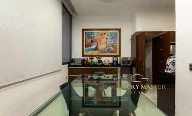 Casa en venta en Santa Anita Club de Golf moderna