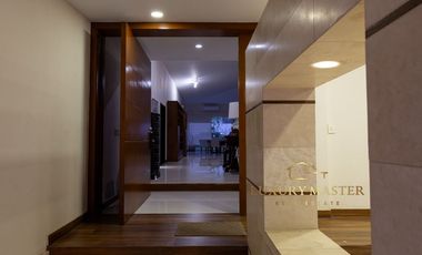 Casa en venta en Santa Anita Club de Golf moderna