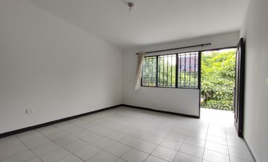 apartamento en arriendo en popular. Cod A26528