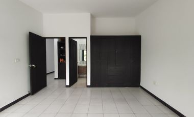 apartamento en arriendo en popular. Cod A26528
