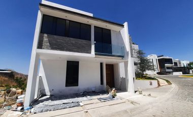 Pre-venta Hermosa Casa de Lujo en Argenta