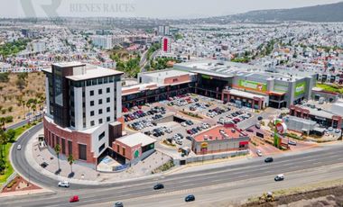 Renta de Local Comercial en El Refugio, Santiago de Querétaro Centro