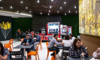 ALQUILER - LOCAL - FOOD COURT -  TORRE BANESCO - MARBELLA