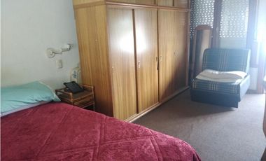 Chalet 4 amb con Galpon/ Zona Avellaneda y Chapagnat