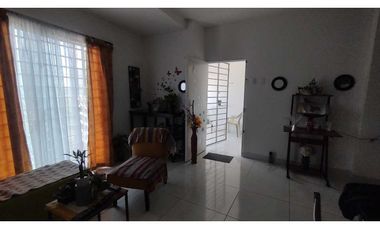 Apartamento en venta en el barrio Montevrrde