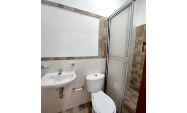 SE ARRIENDA  APARTAMENTO EN EL RECREO