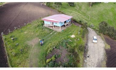 SE VENDE HERMOSA CASA LOTE EN SAN JORGE ZIPAQUIR