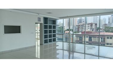 SE ALQUILA OFICINA DE 112 Mts EN EL CARMEN