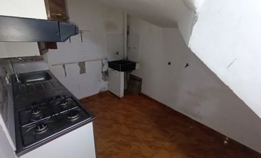 apartamento en arriendo en manrique central 1. Cod A61360